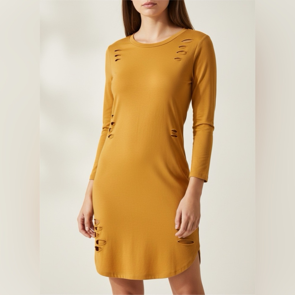 🧡 Derek Heart Dress~Women’s Sm~Golden Orange Color~Ripped Details~Curved Hem